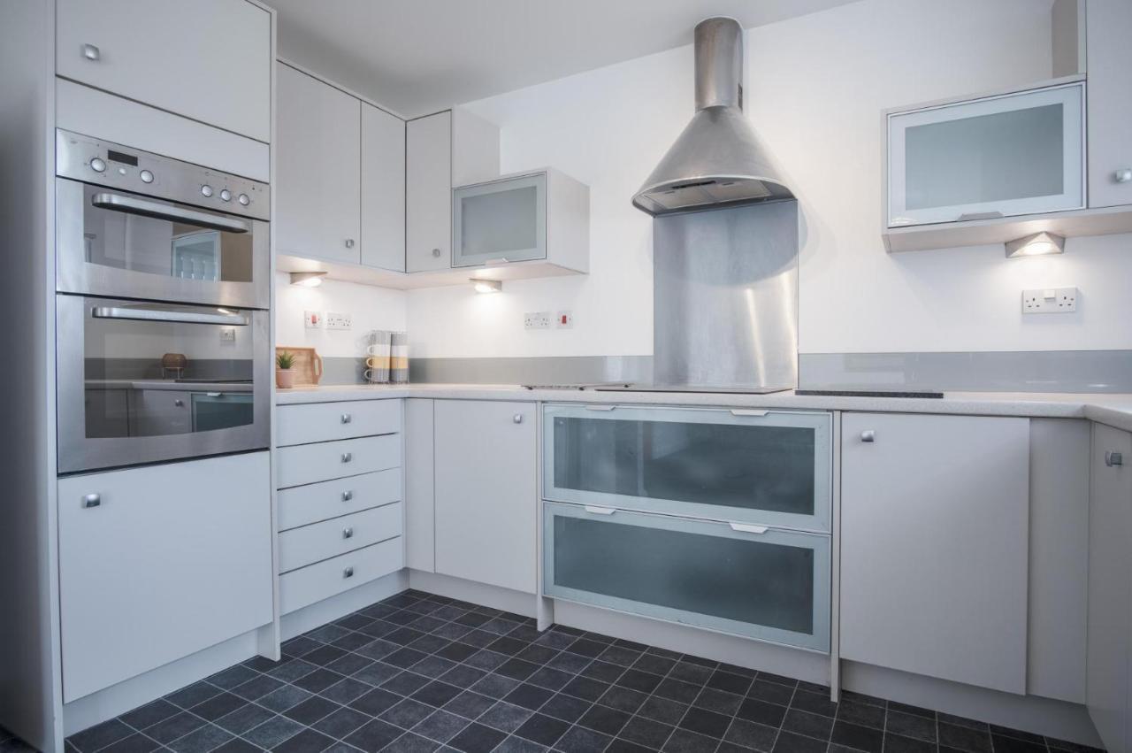 Maritime Quarter - 2 Bedroom Apartment - Sa1 Beach Front Fishermans Way Swansea Exterior foto